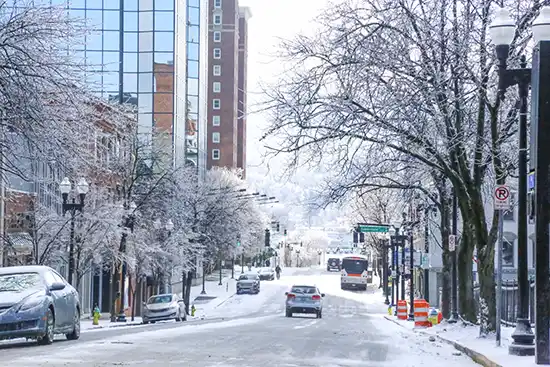 Knoxville street with Snow