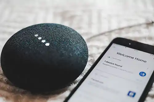 smart alexa devide with phone connecting  